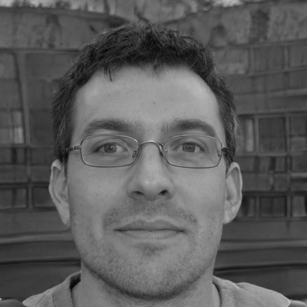 Portrait de Laszlo Varga, conseiller en gestion budgétaire